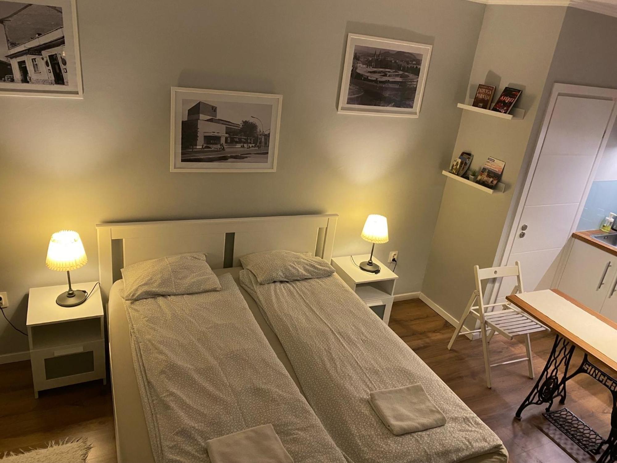 B&B Apartman Егер Екстериор снимка