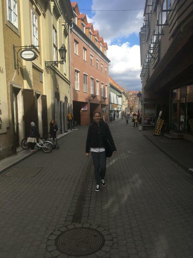 B&B Apartman Егер Екстериор снимка